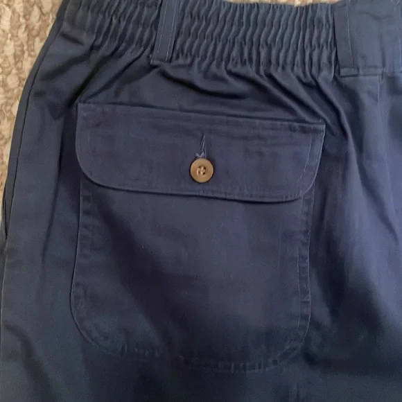 TOWNCRAFT Men's Pleated Front Bermuda Shorts | Waist Size 36 | Blue | Chino - Picture 4 of 9